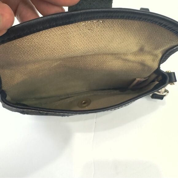 Authentic Dooney & Bourke Signature Blue and Grey Fabric Wristlet Wallet - Picture 12 of 15